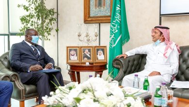 Photo of أمين مجلس الغرف السعودية يبحث مع  سفير كينيا التعاون التجاري والاستثماري
